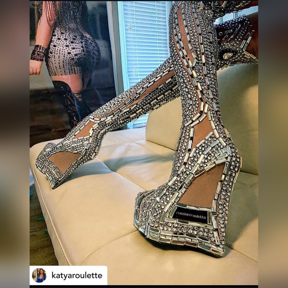 Custom made sneaker Wedge boots